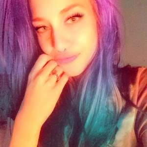 Meet your Posher, Chandelle